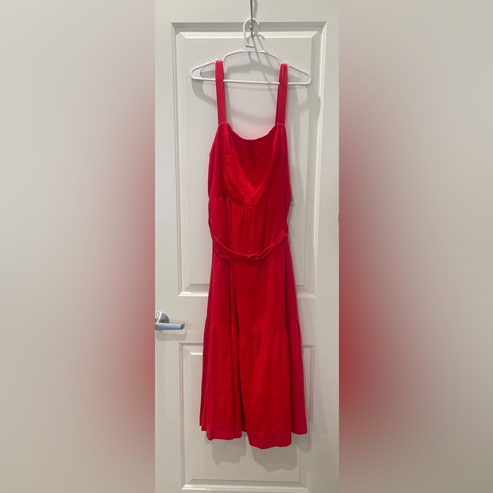 NEW…LC Lauren Conrad Red Sleeveless Belted Tiered Dress